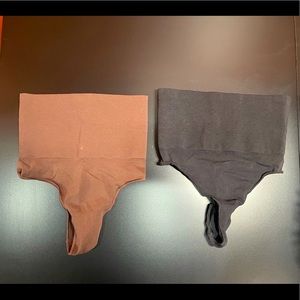 Skims core control thong in brown and black